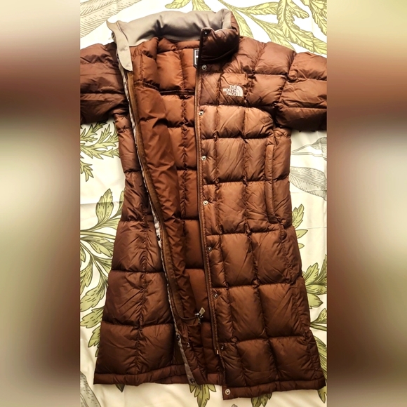 The North Face Metropolis 600 Down Fill Long Parka Coat Women's Sz S - Picture 2 of 5